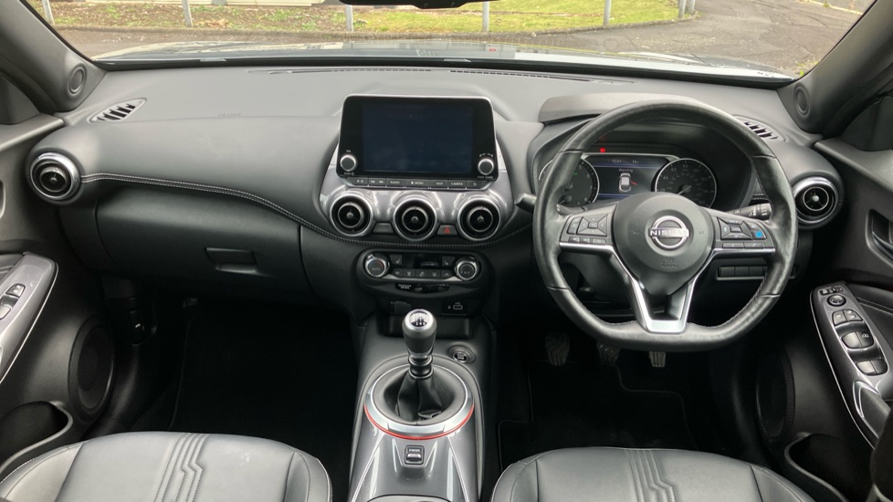 Nissan Juke 1.0 DiG-T 114 Tekna 5dr Petrol Hatchback - Image 10