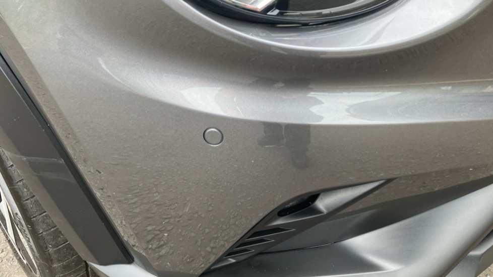 Nissan Juke 1.0 DiG-T 114 Tekna 5dr Petrol Hatchback - Image 21