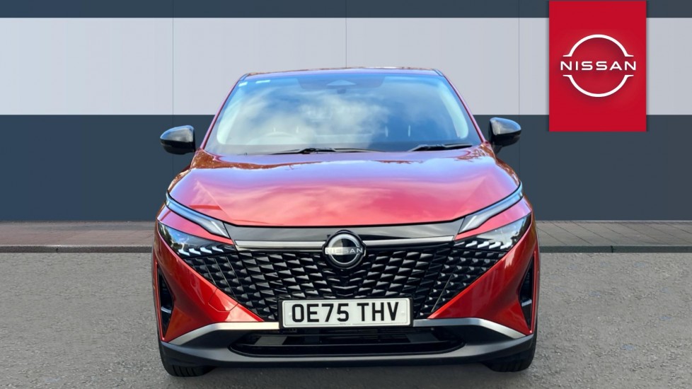 Nissan Qashqai 1.3 DiG-T MH Acenta Premium 5dr Petrol Hatchback - Image 3