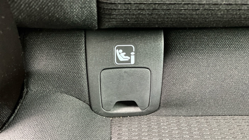 Nissan Qashqai 1.3 DiG-T MH Acenta Premium 5dr Petrol Hatchback - Image 30