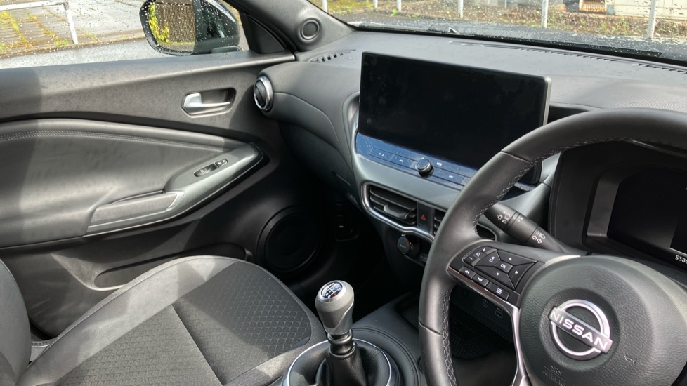 Nissan Juke 1.0 DiG-T N-Connecta 5dr Petrol Hatchback - Image 14