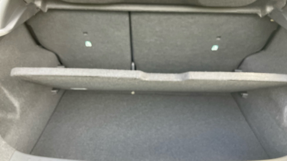 Nissan Juke 1.0 DiG-T N-Connecta 5dr Petrol Hatchback - Image 35