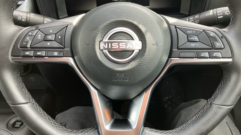 Nissan Juke 1.0 DiG-T N-Connecta 5dr Petrol Hatchback - Image 41