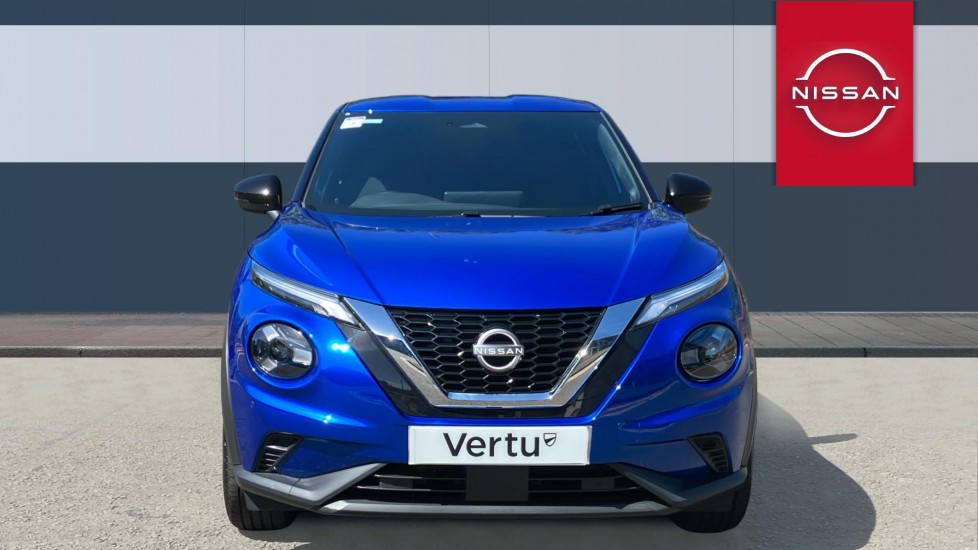 Nissan Juke 1.0 DiG-T N-Connecta 5dr Petrol Hatchback - Image 3