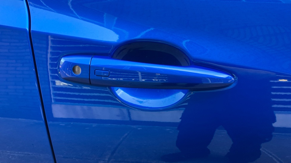 Nissan Juke 1.0 DiG-T N-Connecta 5dr Petrol Hatchback - Image 23