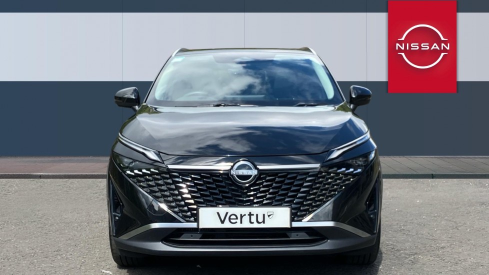 Nissan Qashqai 1.3 DiG-T MH N-Connecta [Glass Roof] 5dr Petrol Hatchback - Image 3