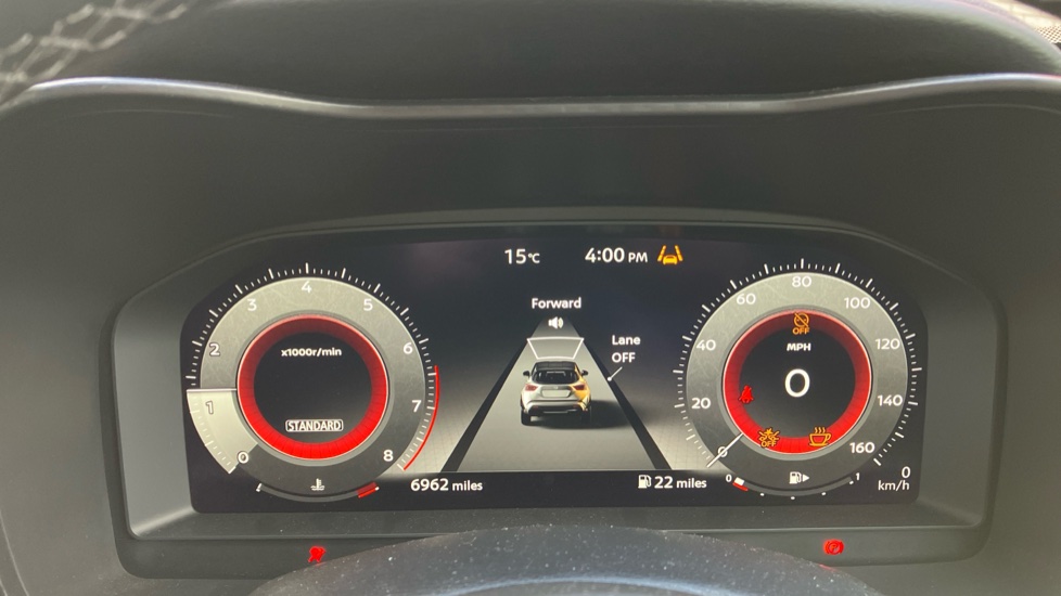 Nissan Juke 1.0 DiG-T N-Connecta 5dr Petrol Hatchback - Image 18