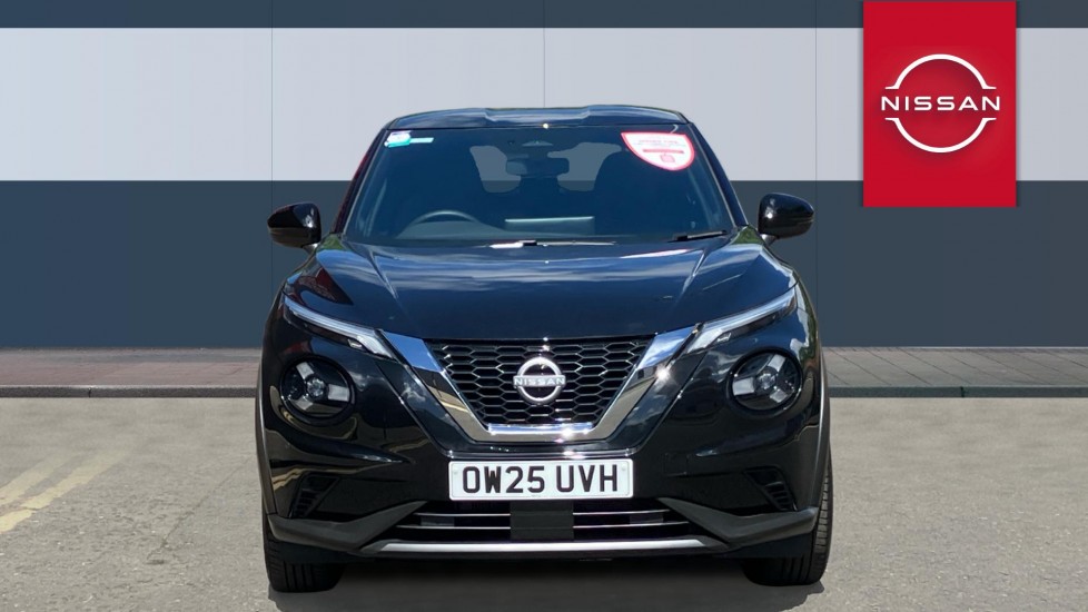 Nissan Juke 1.0 DiG-T N-Connecta 5dr Petrol Hatchback - Image 3