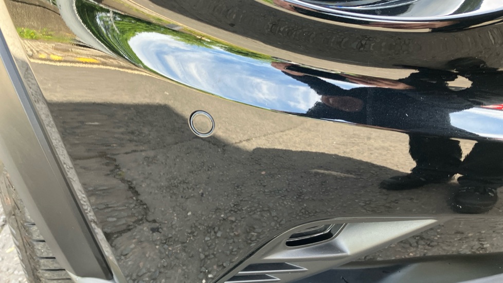 Nissan Juke 1.0 DiG-T N-Connecta 5dr Petrol Hatchback - Image 21