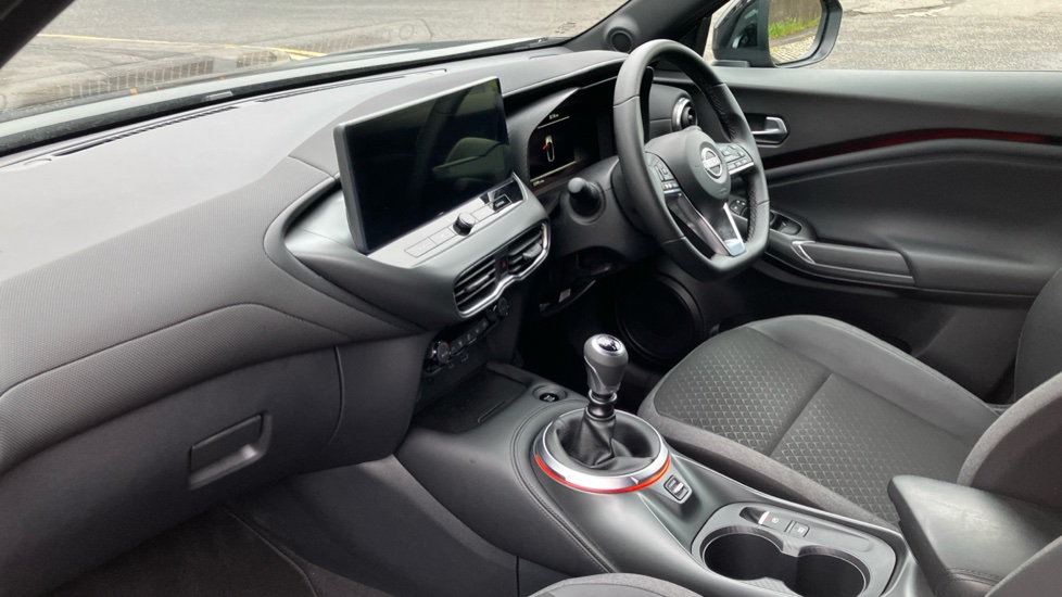Nissan Juke 1.0 DiG-T N-Connecta 5dr Petrol Hatchback - Image 9