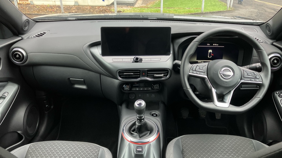 Nissan Juke 1.0 DiG-T N-Connecta 5dr Petrol Hatchback - Image 10