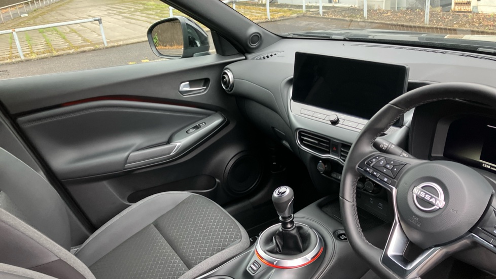 Nissan Juke 1.0 DiG-T N-Connecta 5dr Petrol Hatchback - Image 14