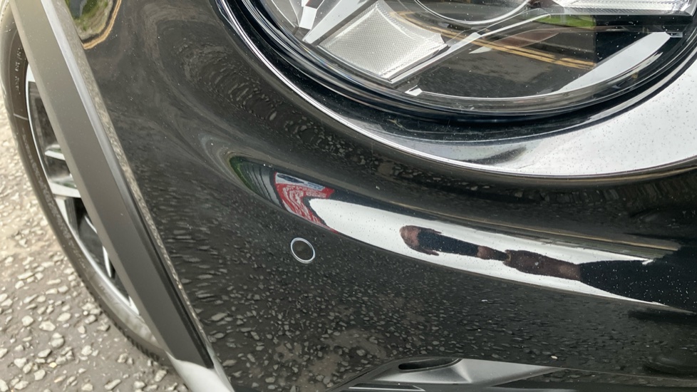 Nissan Juke 1.0 DiG-T N-Connecta 5dr Petrol Hatchback - Image 21