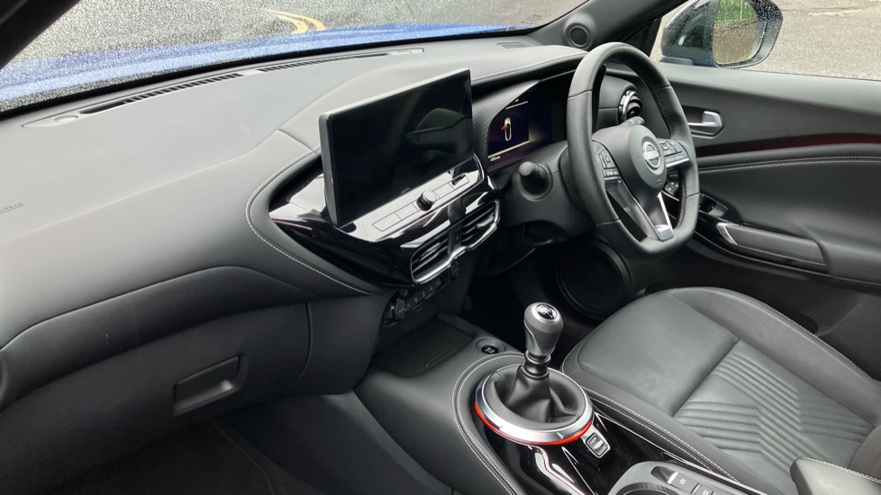 Nissan Juke 1.0 DiG-T Tekna 5dr Petrol Hatchback - Image 9