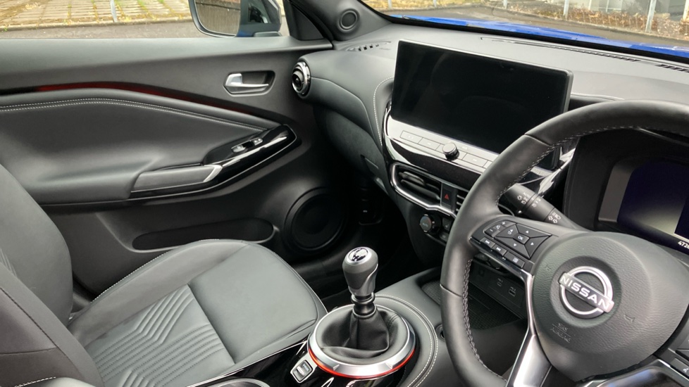 Nissan Juke 1.0 DiG-T Tekna 5dr Petrol Hatchback - Image 14