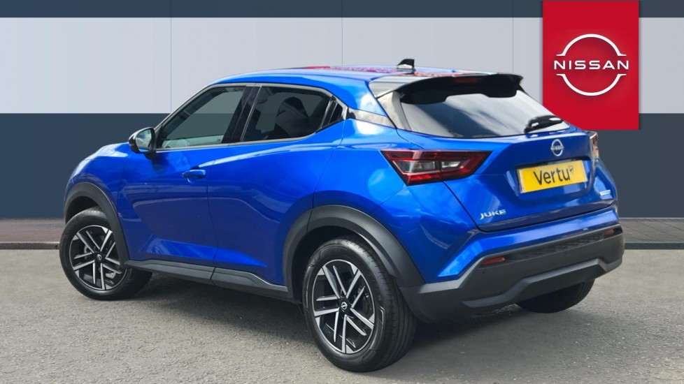 Nissan Juke 1.6 Hybrid N-Connecta 5dr Auto Hybrid Hatchback - Image 2
