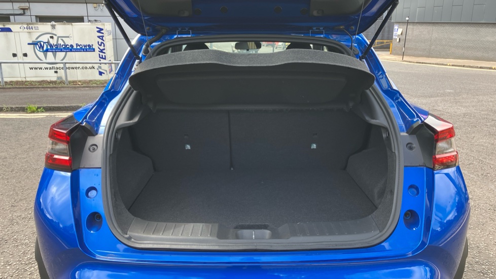Nissan Juke 1.6 Hybrid N-Connecta 5dr Auto Hybrid Hatchback - Image 4