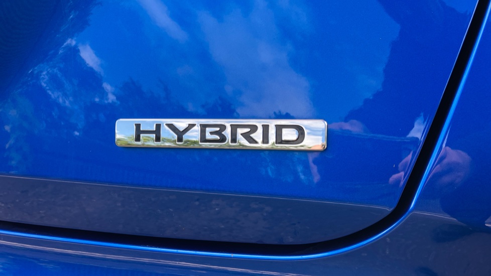 Nissan Juke 1.6 Hybrid N-Connecta 5dr Auto Hybrid Hatchback - Image 27