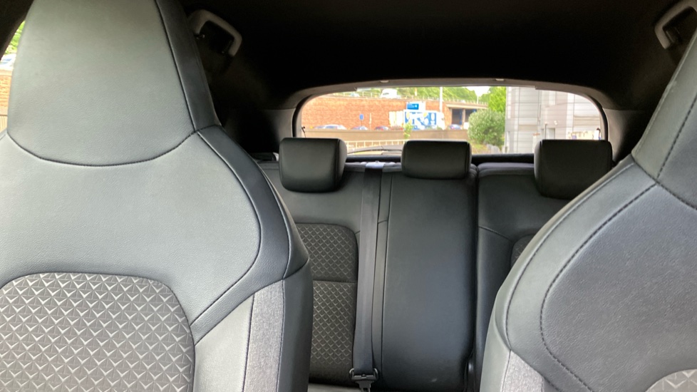 Nissan Juke 1.0 DiG-T N-Connecta 5dr Petrol Hatchback - Image 15