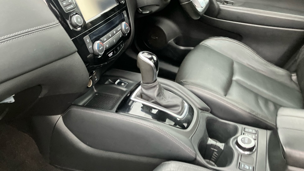 Nissan X-Trail 1.7 dCi Tekna 5dr 4WD CVT Diesel Station Wagon - Image 13