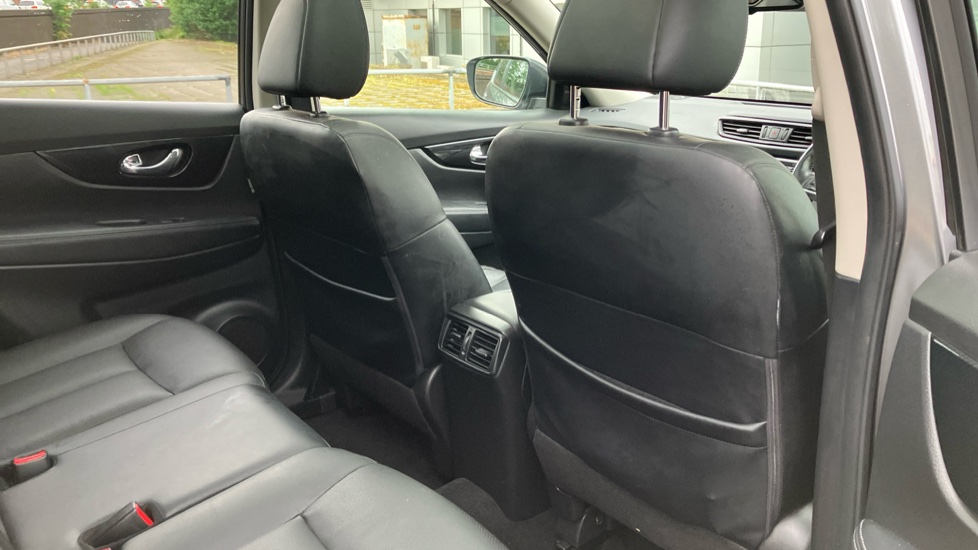 Nissan X-Trail 1.7 dCi Tekna 5dr 4WD CVT Diesel Station Wagon - Image 33