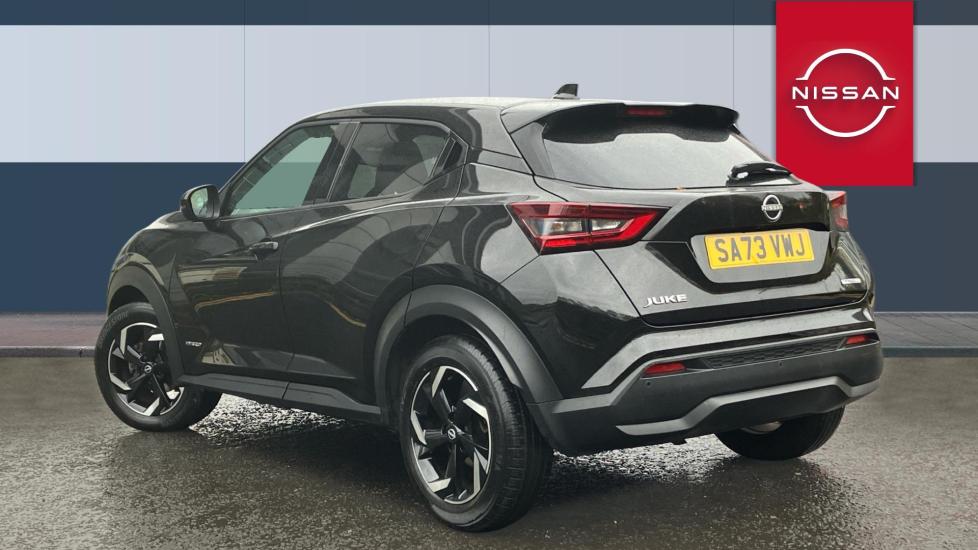 Nissan Juke 1.6 Hybrid N-Connecta 5dr Auto Hybrid Hatchback - Image 2