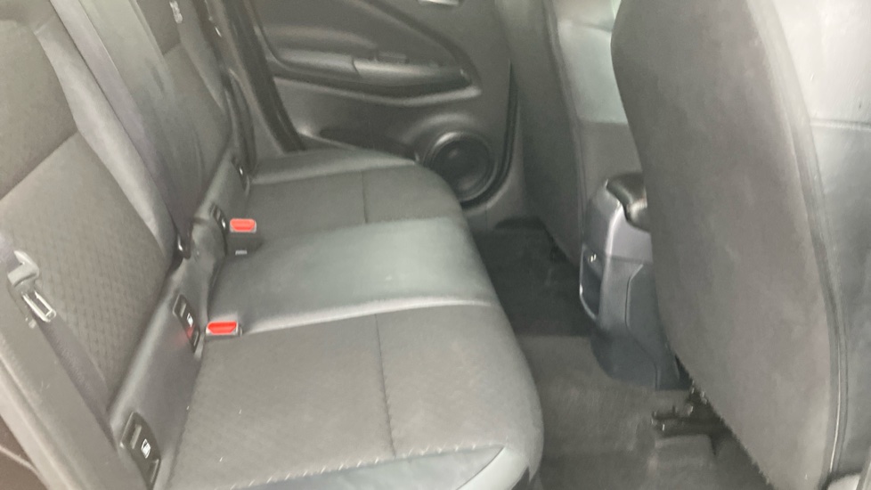 Nissan Juke 1.6 Hybrid N-Connecta 5dr Auto Hybrid Hatchback - Image 16