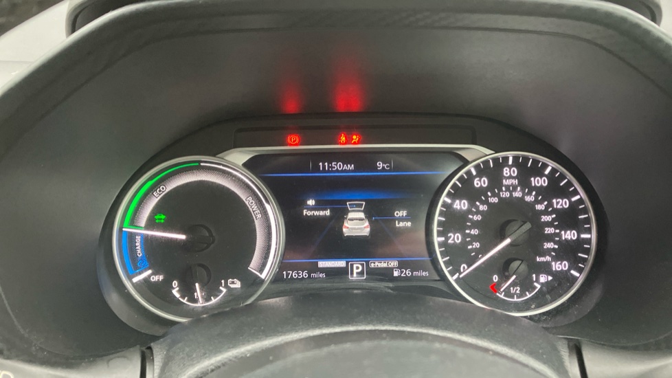 Nissan Juke 1.6 Hybrid N-Connecta 5dr Auto Hybrid Hatchback - Image 18