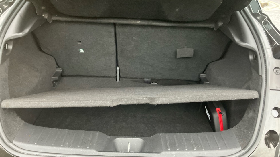 Nissan Juke 1.6 Hybrid N-Connecta 5dr Auto Hybrid Hatchback - Image 36