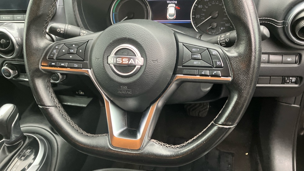 Nissan Juke 1.6 Hybrid N-Connecta 5dr Auto Hybrid Hatchback - Image 41