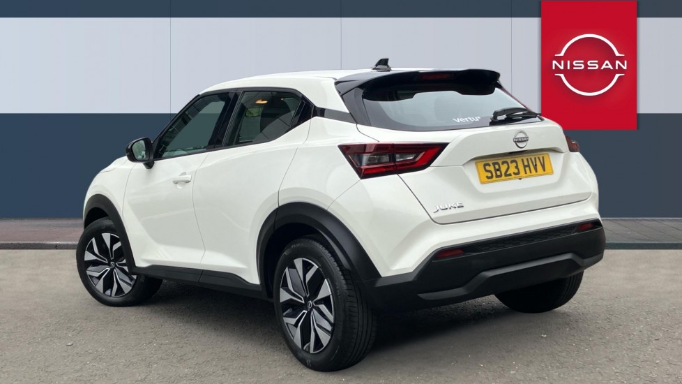Nissan Juke 1.0 DiG-T 114 Acenta 5dr Petrol Hatchback - Image 2