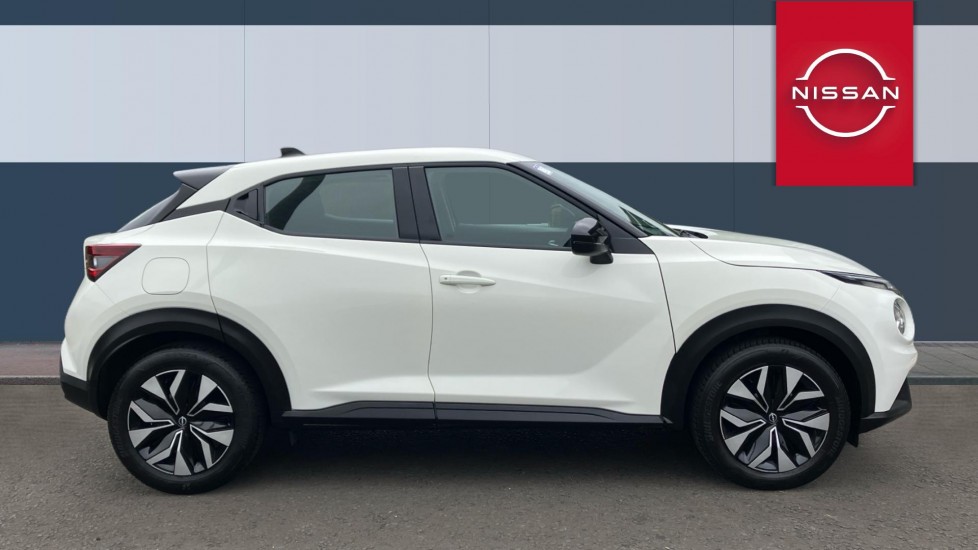 Nissan Juke 1.0 DiG-T 114 Acenta 5dr Petrol Hatchback - Image 5