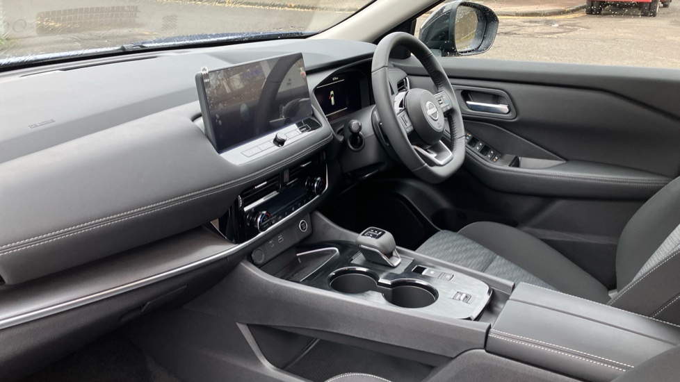 Nissan X-Trail 1.5 MHEV 163 N-Connecta 5dr Xtronic Petrol Station Wagon - Image 9