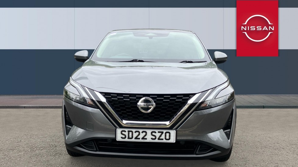 Nissan Qashqai 1.3 DiG-T MH Acenta Premium 5dr Petrol Hatchback - Image 3