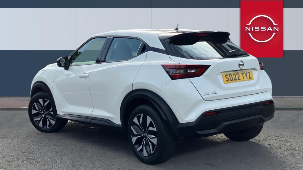 Nissan Juke 1.0 DiG-T 114 Acenta 5dr DCT Petrol Hatchback - Image 2