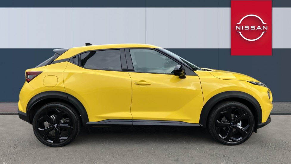 Nissan Juke 1.0 DiG-T Tekna 5dr Petrol Hatchback - Image 5