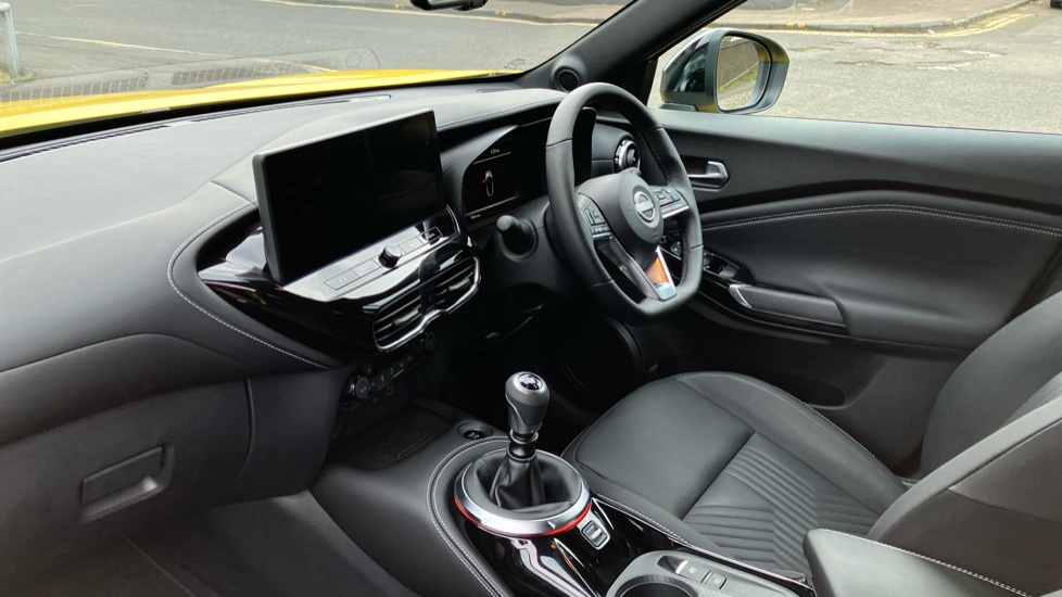 Nissan Juke 1.0 DiG-T Tekna 5dr Petrol Hatchback - Image 9