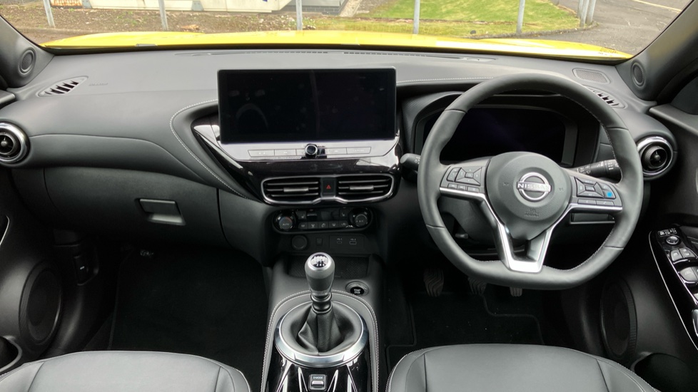 Nissan Juke 1.0 DiG-T Tekna 5dr Petrol Hatchback - Image 10