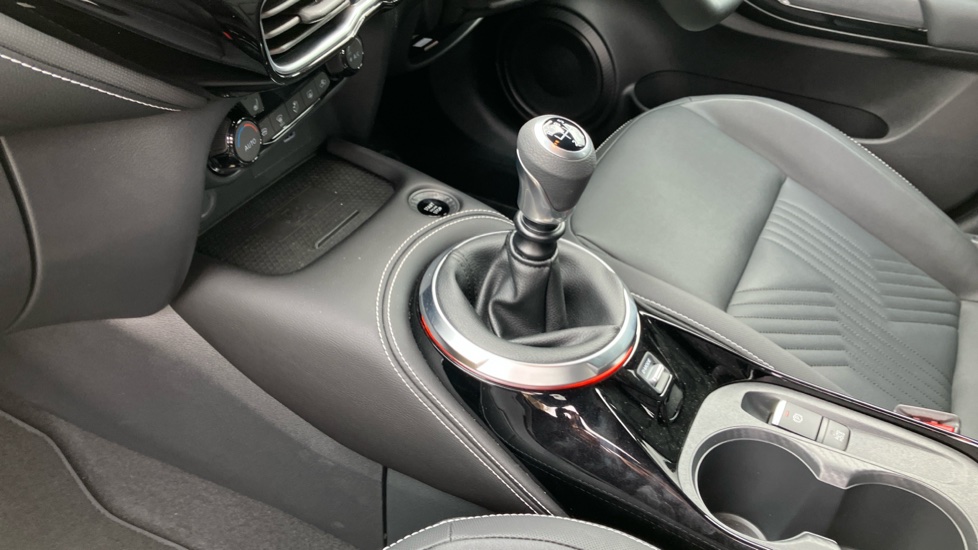 Nissan Juke 1.0 DiG-T Tekna 5dr Petrol Hatchback - Image 13