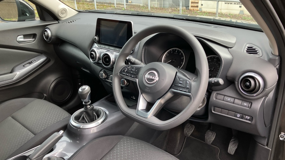 Nissan Juke 1.0 DiG-T 114 Acenta 5dr Petrol Hatchback - Image 11