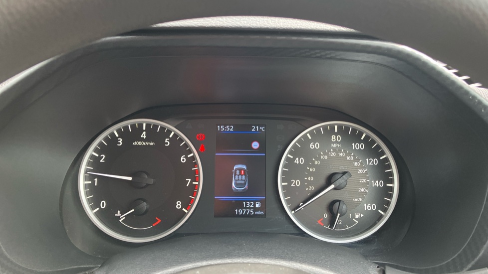 Nissan Juke 1.0 DiG-T 114 Acenta 5dr Petrol Hatchback - Image 18