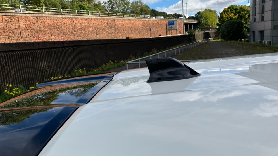 Nissan Juke 1.0 DiG-T 114 N-Connecta 5dr Petrol Hatchback - Image 25