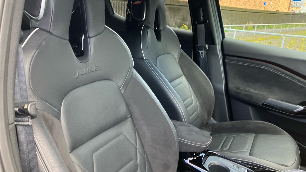 Nissan Juke 1.0 DiG-T 114 Tekna+ 5dr Petrol Hatchback - Image 27