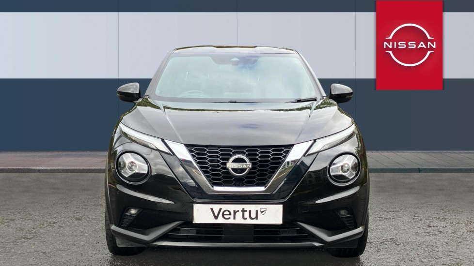 Nissan Juke 1.0 DiG-T 114 Tekna 5dr Petrol Hatchback - Image 3