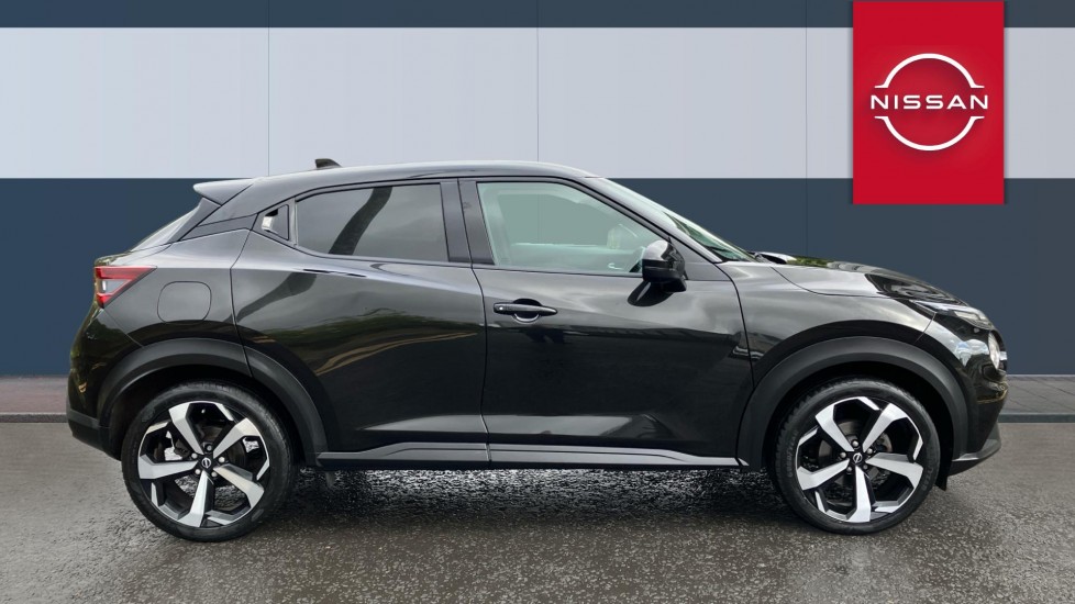 Nissan Juke 1.0 DiG-T 114 Tekna 5dr Petrol Hatchback - Image 5
