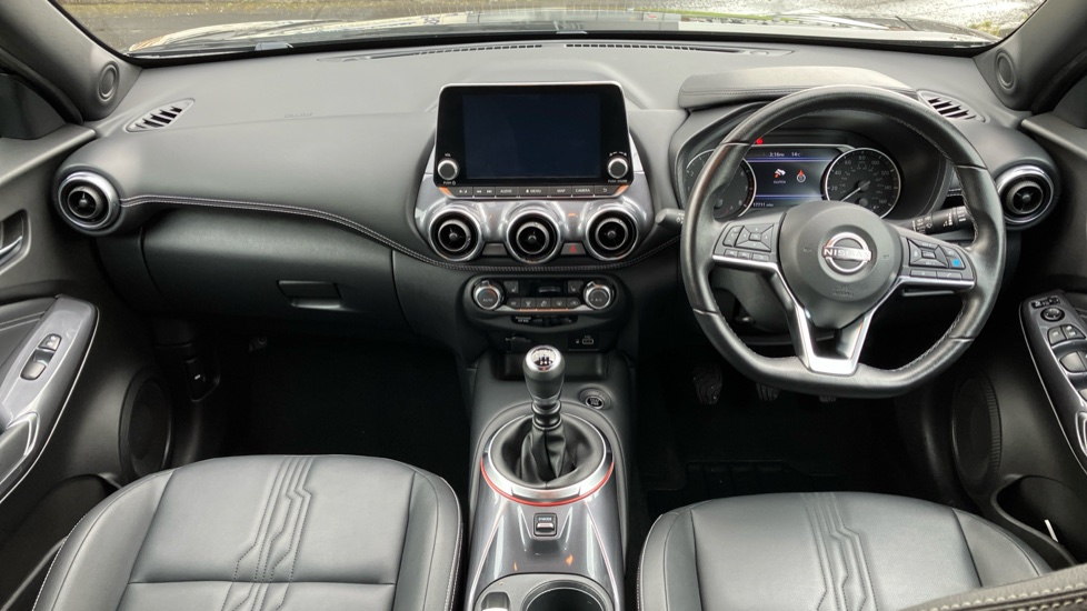 Nissan Juke 1.0 DiG-T 114 Tekna 5dr Petrol Hatchback - Image 10