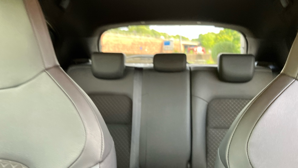 Nissan Juke 1.6 Hybrid N-Connecta 5dr Auto Hybrid Hatchback - Image 15