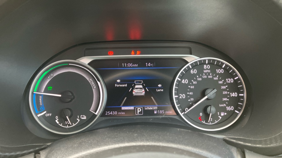 Nissan Juke 1.6 Hybrid N-Connecta 5dr Auto Hybrid Hatchback - Image 18