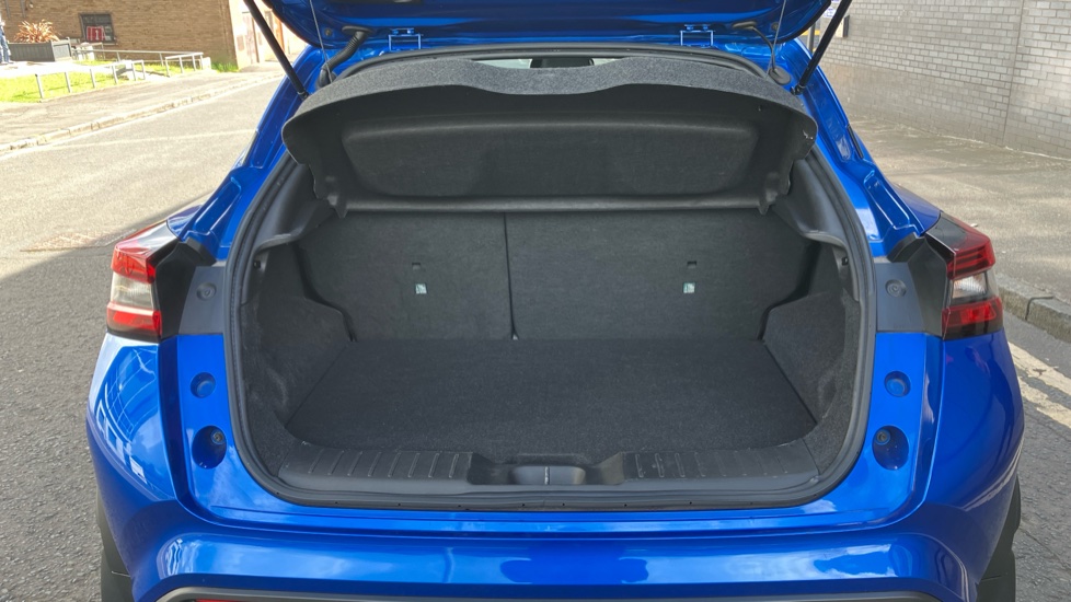Nissan Juke 1.0 DiG-T 114 N-Connecta 5dr Petrol Hatchback - Image 4