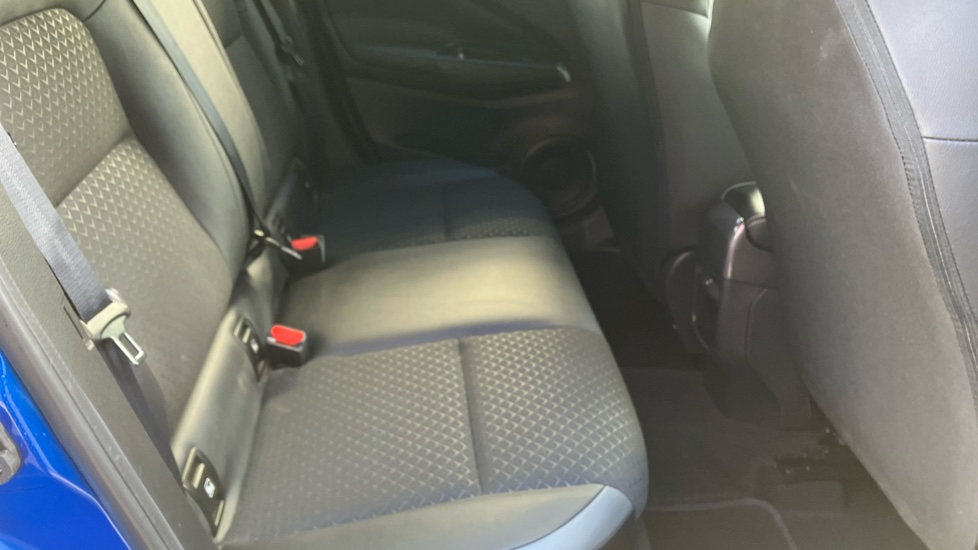 Nissan Juke 1.0 DiG-T 114 N-Connecta 5dr Petrol Hatchback - Image 16